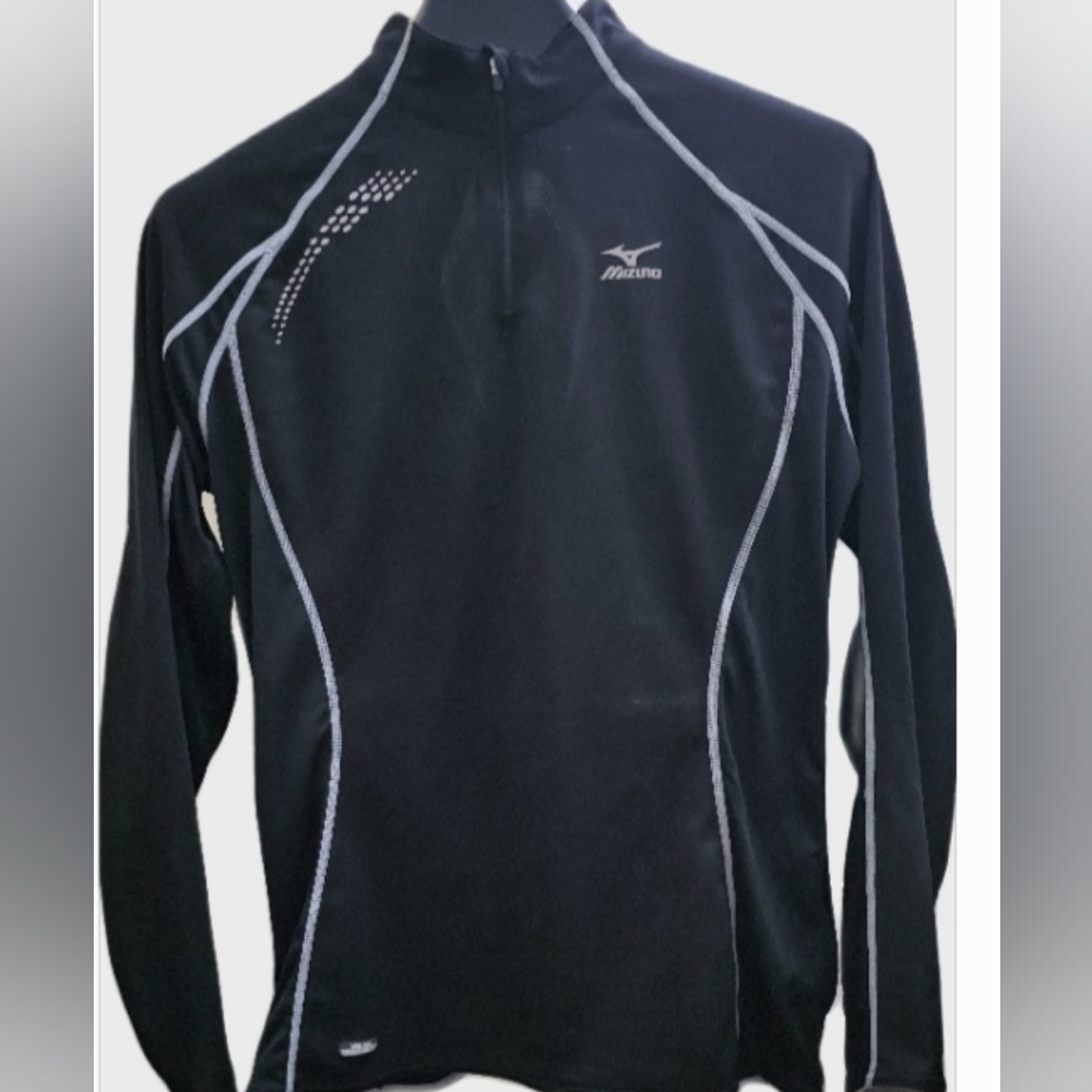 MIZUNO athletic black long sleeve 1/4 zip